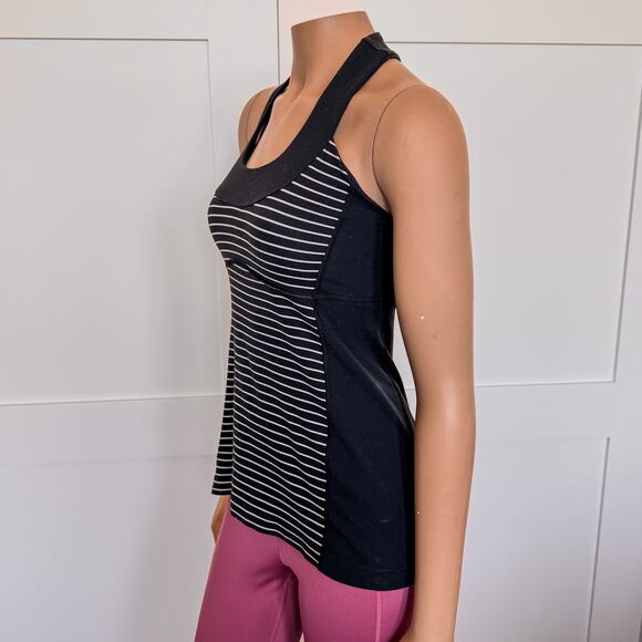 Lululemon Womens Active Scoopneck Black/White Striped Tank-Built In Bra-Size 4/6 - Picture 5 of 8